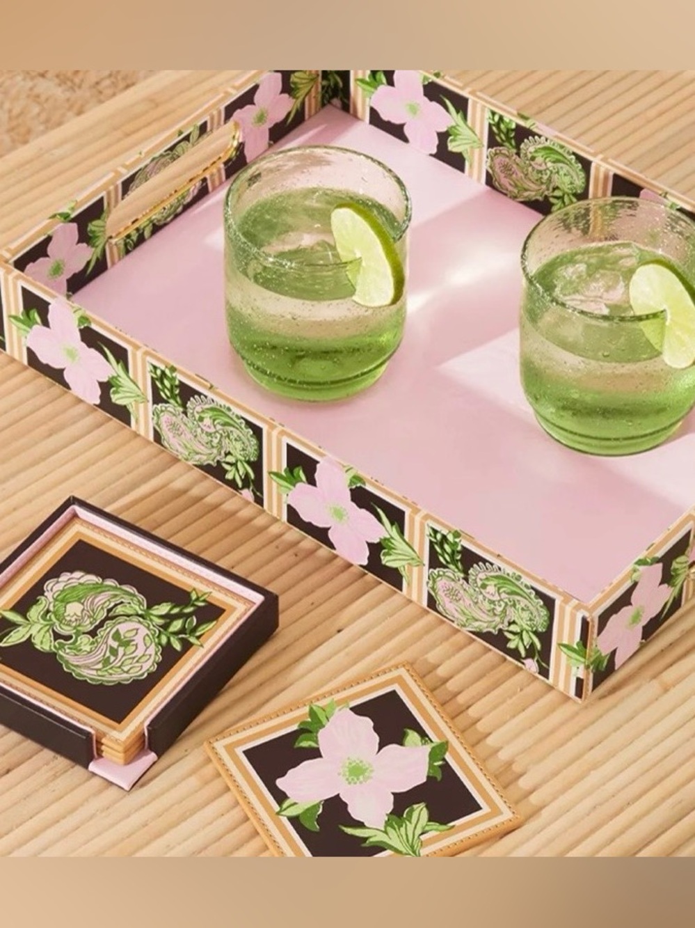 NWT Lilly Pulitzer Serving Tray and Coasters GWP
